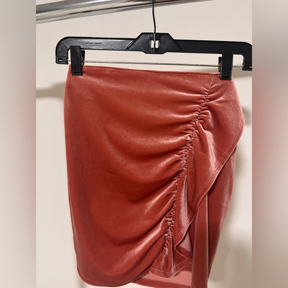 Abercrombie & Fitch Velvet Ruched Skirt - Coral